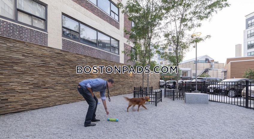 Quincy - $2,475+ /month