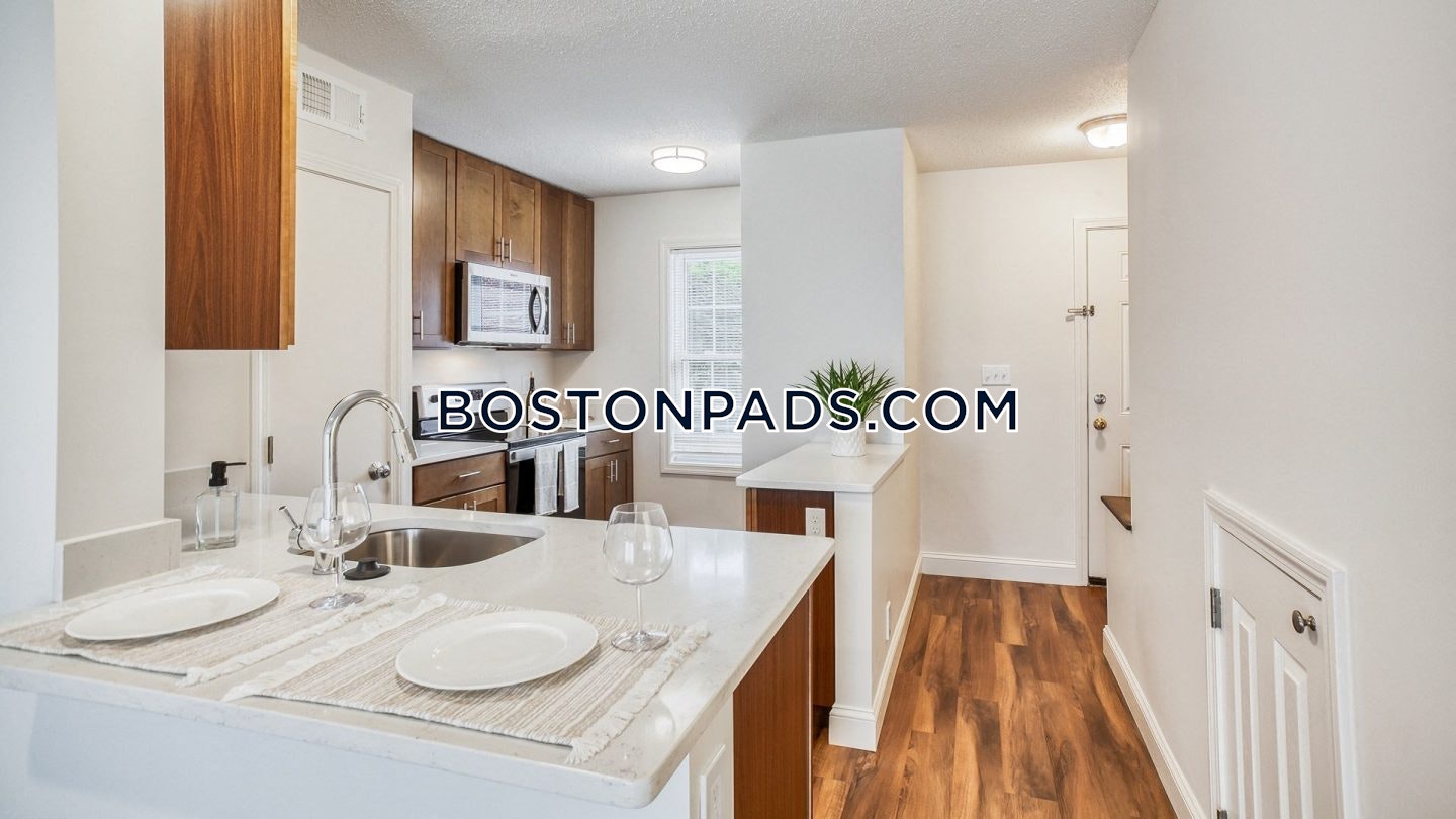 Windsor Ridge Dr. Westborough