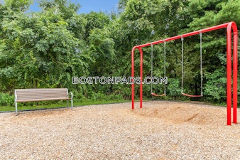 Wheeler Cr. Stoughton