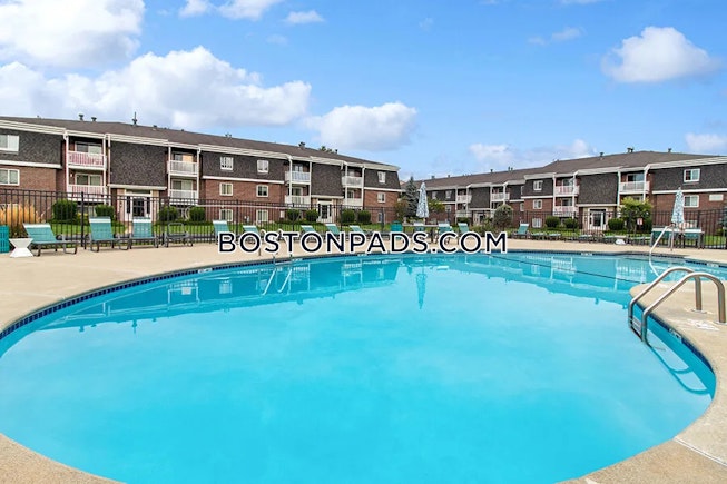 Stoughton - $4,595+ /mo