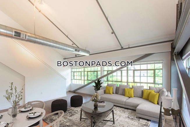 Easton - $2,905+ /mo