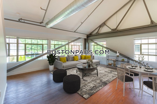 Easton - $2,905+ /mo