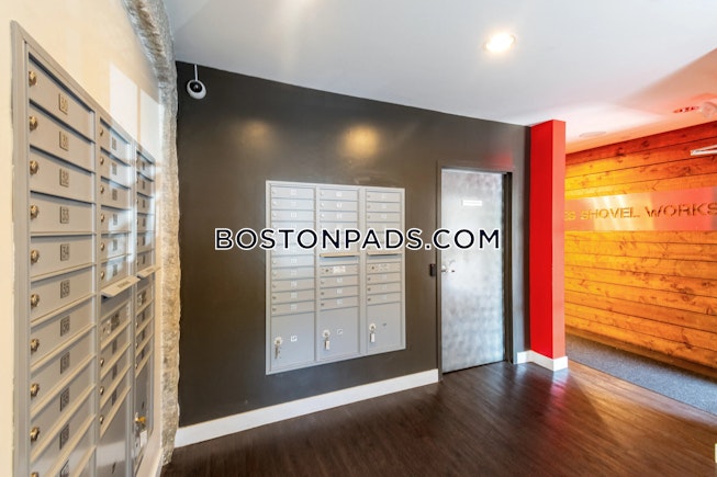 Easton - $6,503+ /mo