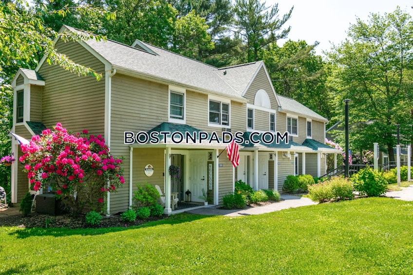 Marshfield - $2,965+ /month