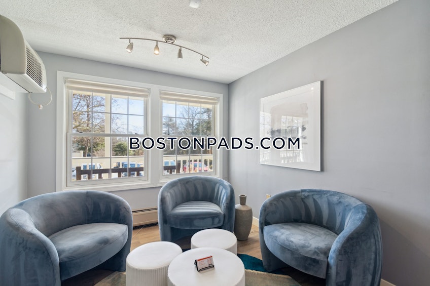 Marshfield - $3,075+ /month