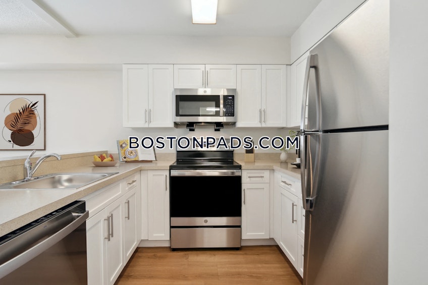 Marshfield - $3,075+ /month