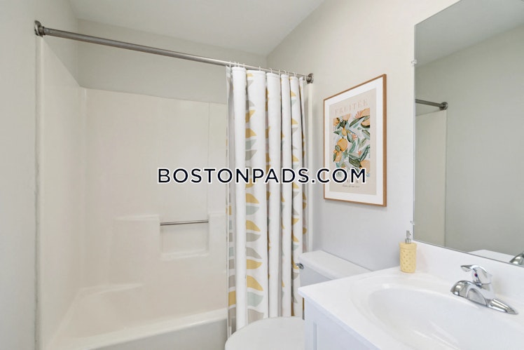 Ocean St., Marshfield