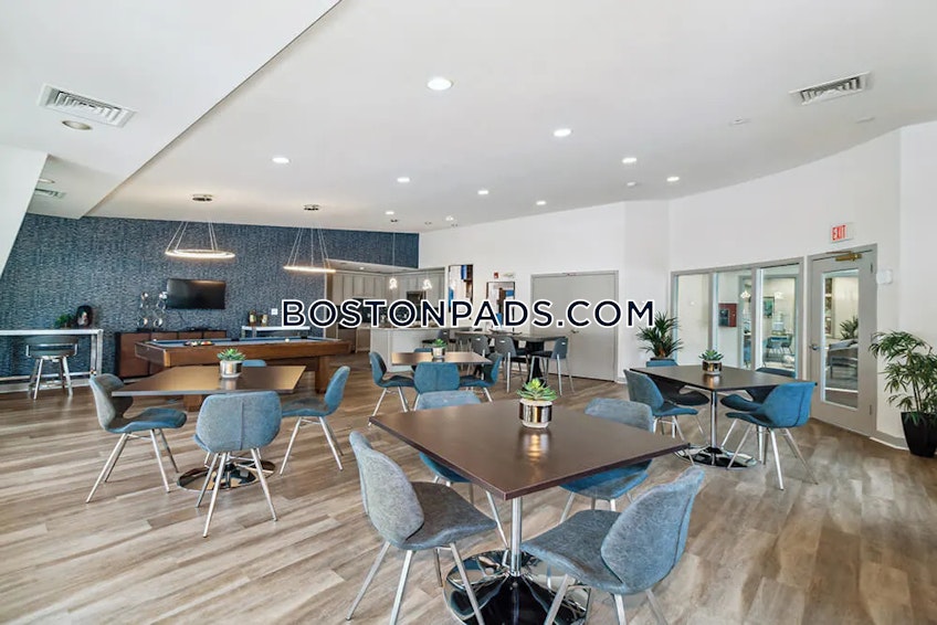 Marshfield - $2,089+ /month