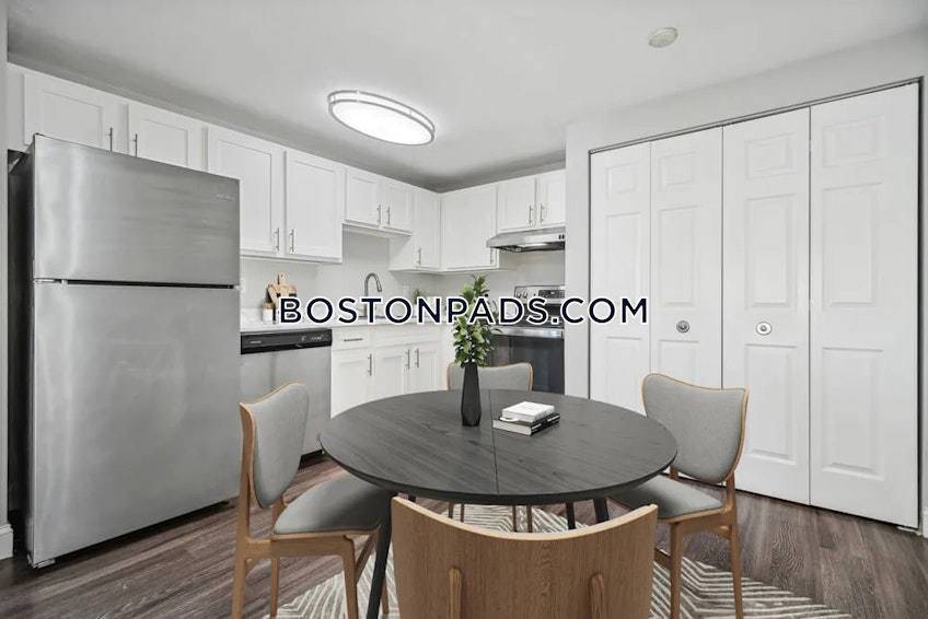 Marshfield - $2,089+ /month