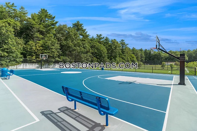 Marshfield - $2,130+ /mo