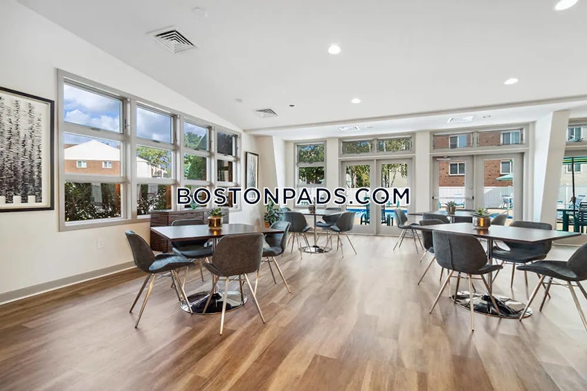 Marshfield - $2,130+ /month