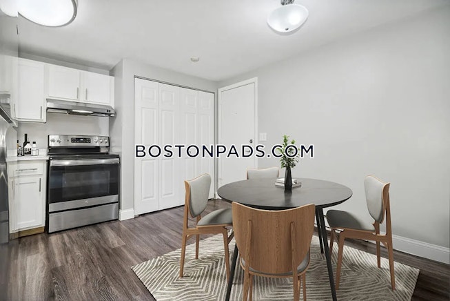 Marshfield - $2,130+ /mo