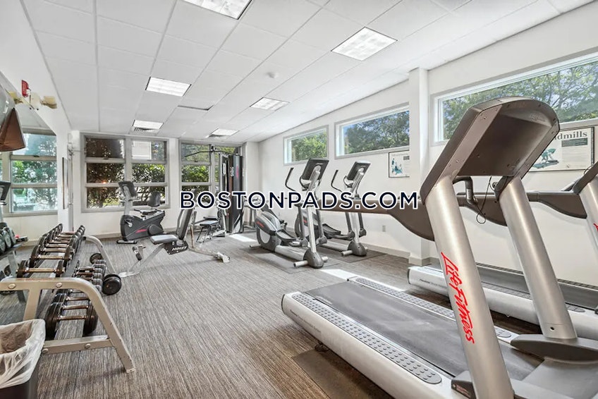 Marshfield - $2,455+ /month