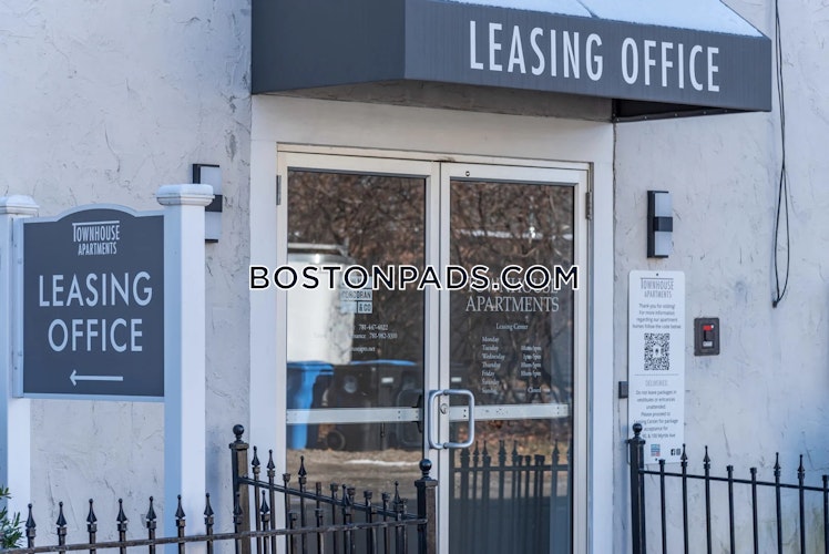 Myrtle Ave., Whitman