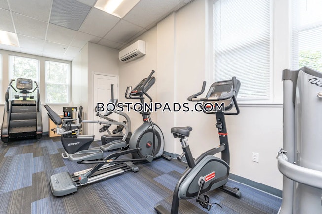 Whitman - $2,230+ /mo