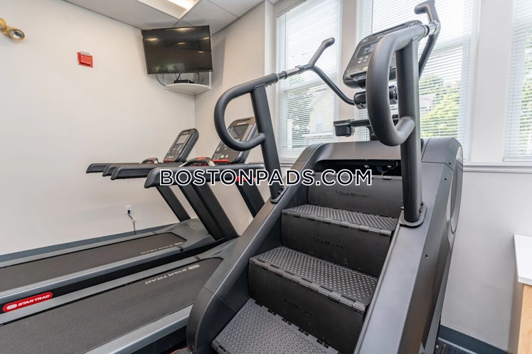 Myrtle Ave., Whitman