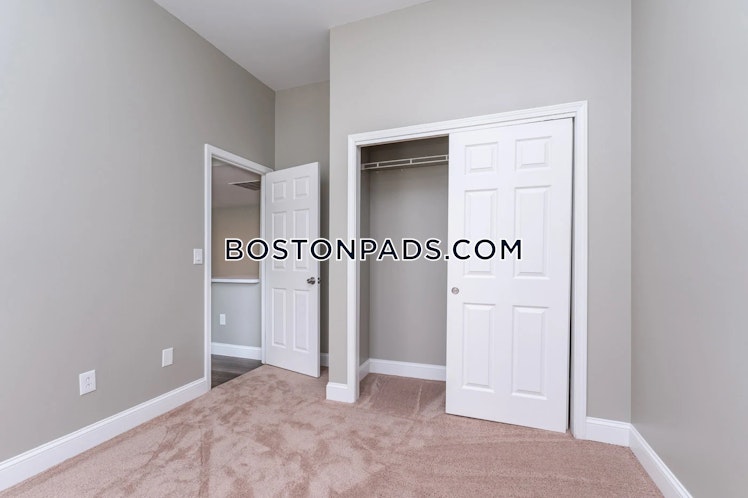 Myrtle Ave., Whitman