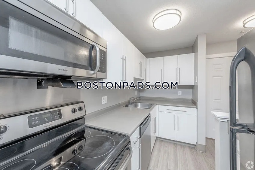 Mansfield - $3,270+ /month