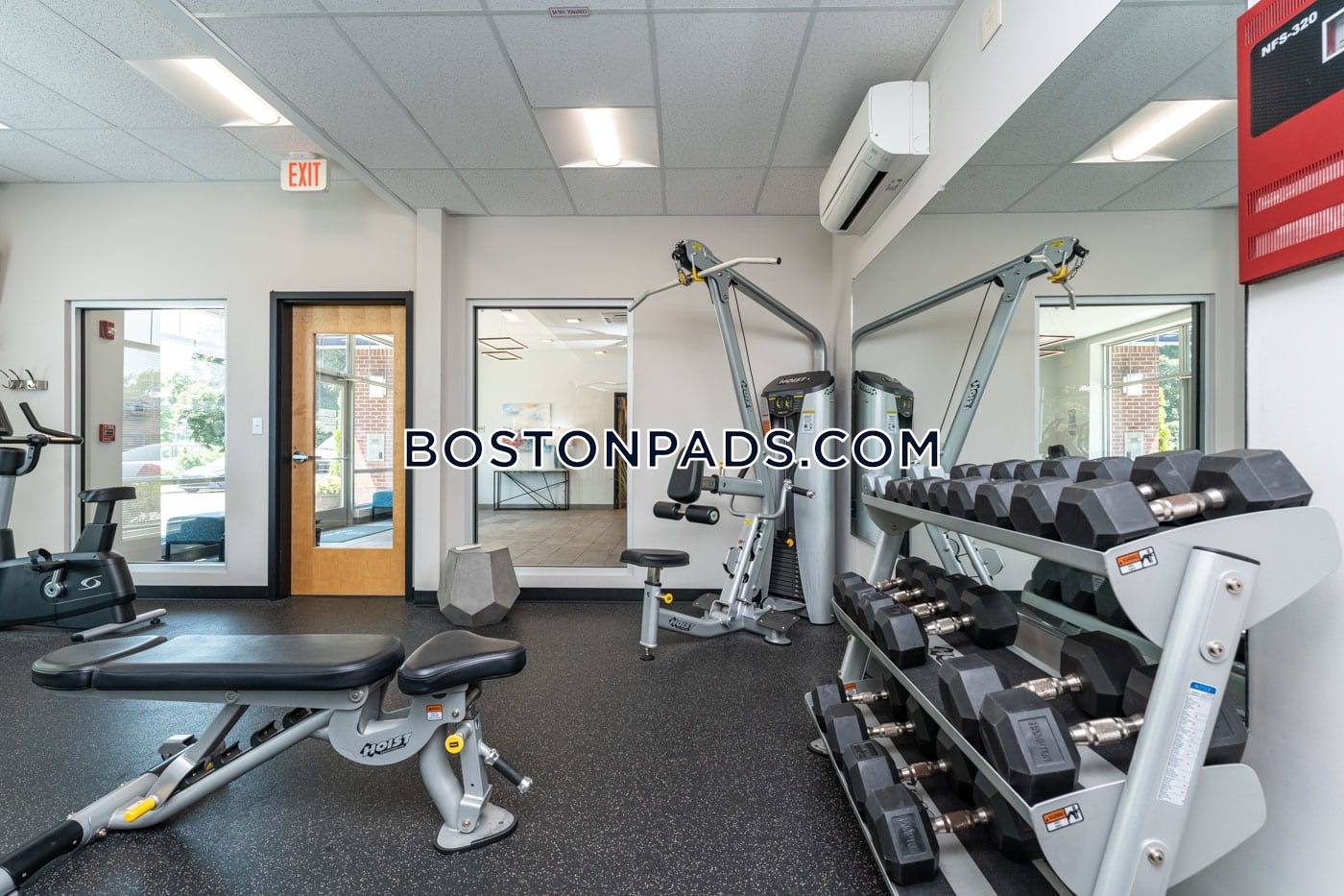 N Main St. Mansfield