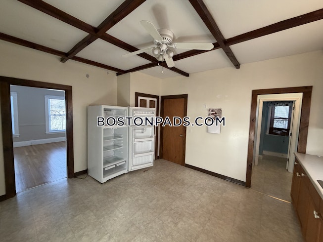 Malden - $2,400+ /mo