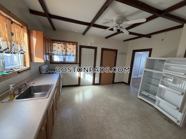 Malden - $2,400+ /mo