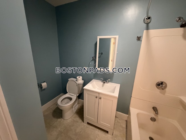 Malden - $2,400+ /mo