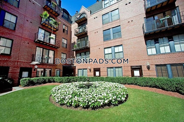 Harcourt St., Boston