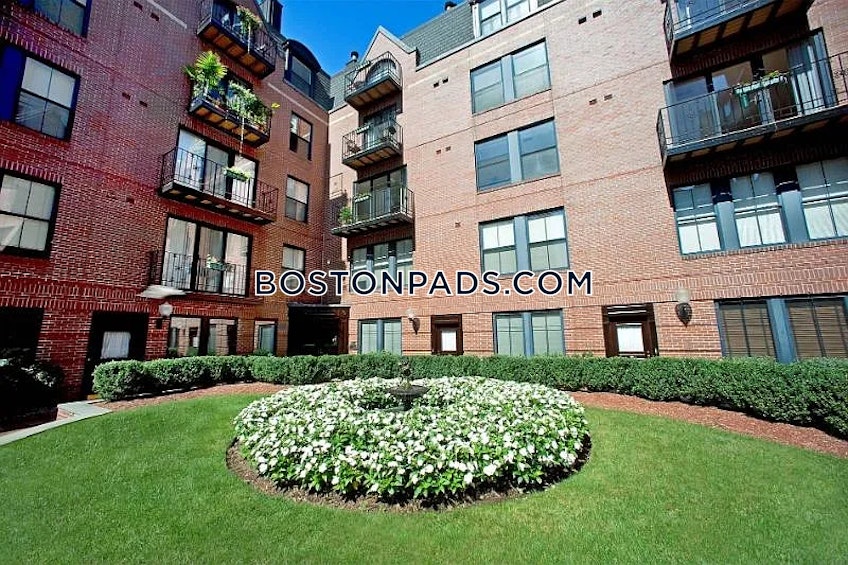Boston - $5,270+ /month
