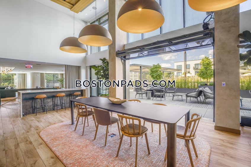 Boston - $2,990+ /month
