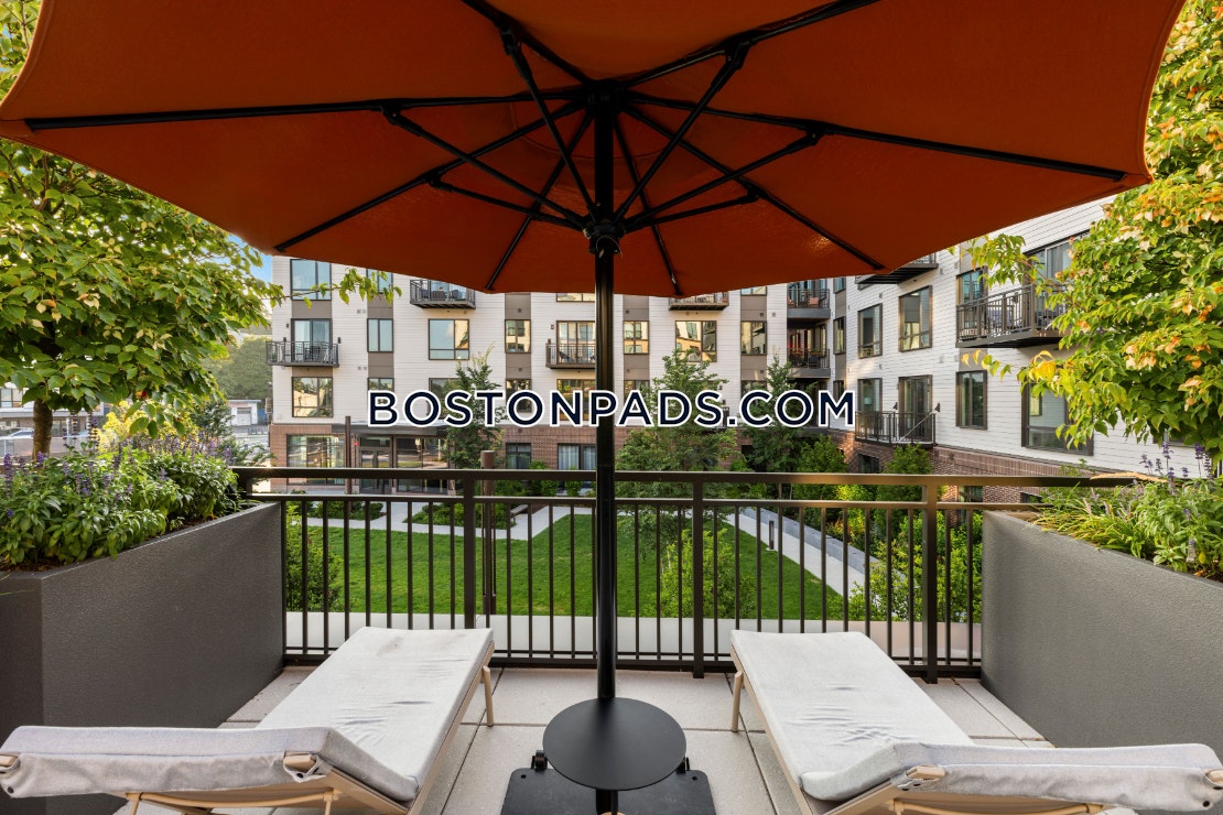 Boston - $4,865