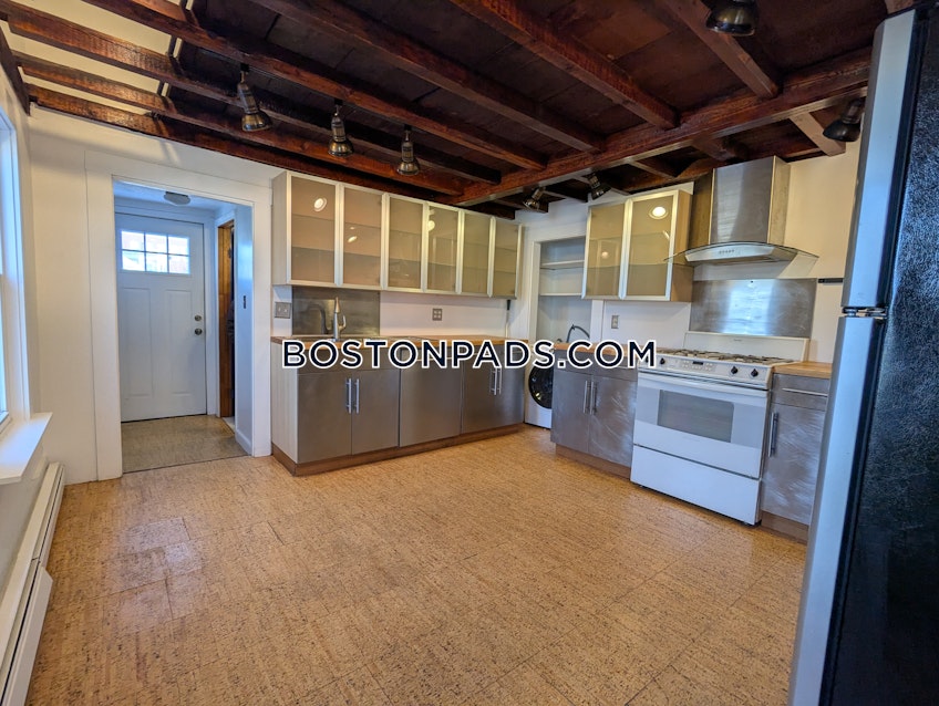 Cambridge - $3,200+ /month