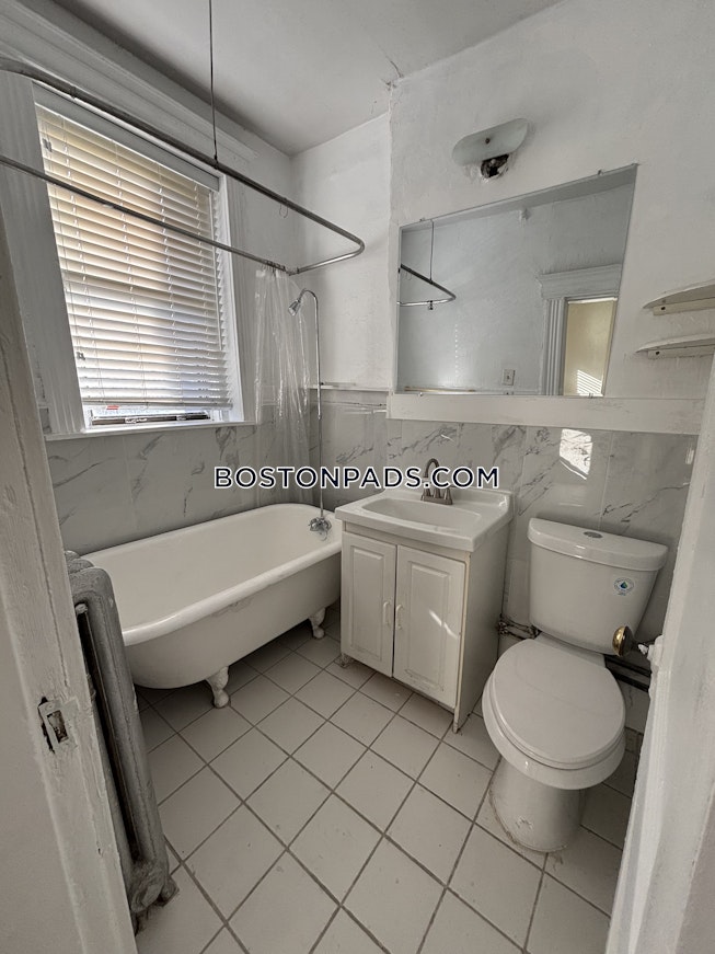 Boston - $2,500+ /mo