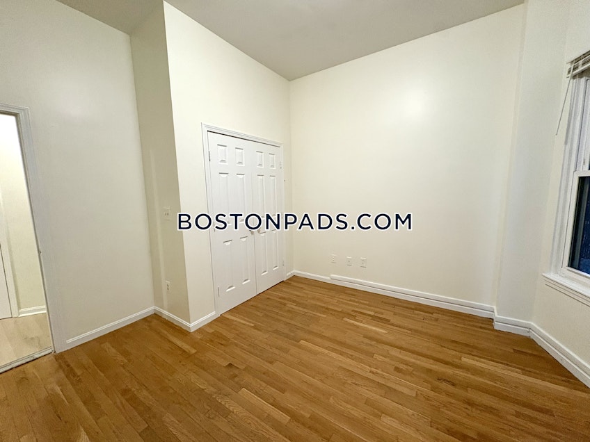 Boston - $4,000+ /month