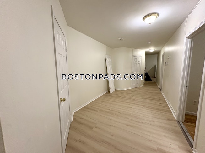 Boston - $4,000+ /mo