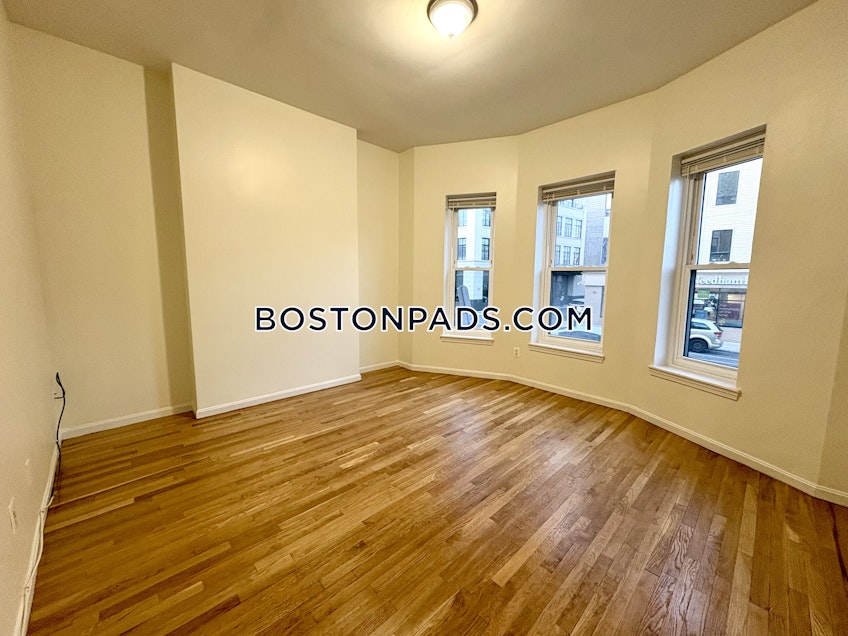 Boston - $4,000+ /month