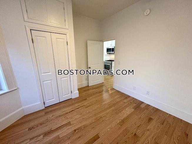 Boston - $6,700+ /mo
