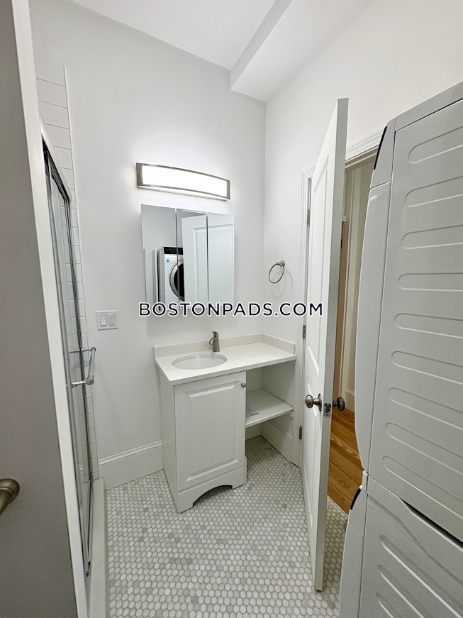 Boston - $6,700+ /mo