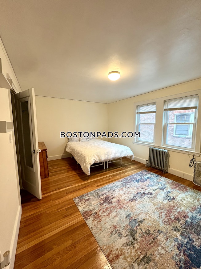 Boston - $3,850+ /mo