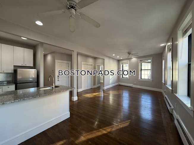 Boston - $4,100+ /mo