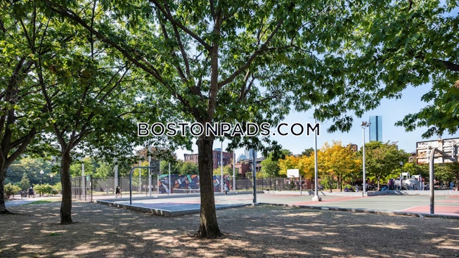 Boston - $3,495+ /mo