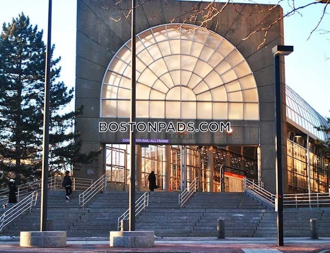 Boston - $2,699+ /mo