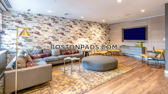 Waltham - $4,060+ /mo