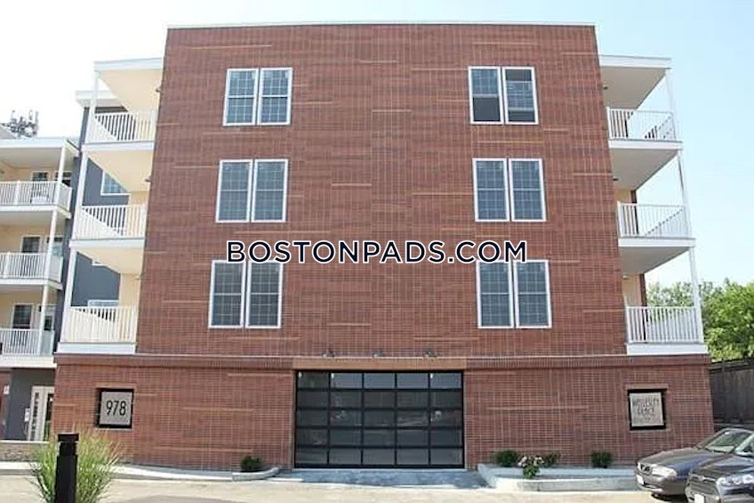 Wellesley - $9,148+ /month