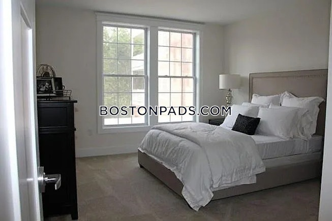 Wellesley - $2,755+ /mo