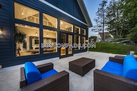 Broughton Dr. Beverly photo 11