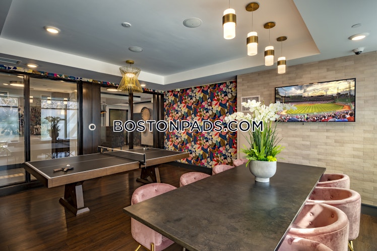 Kimball Ct., Burlington