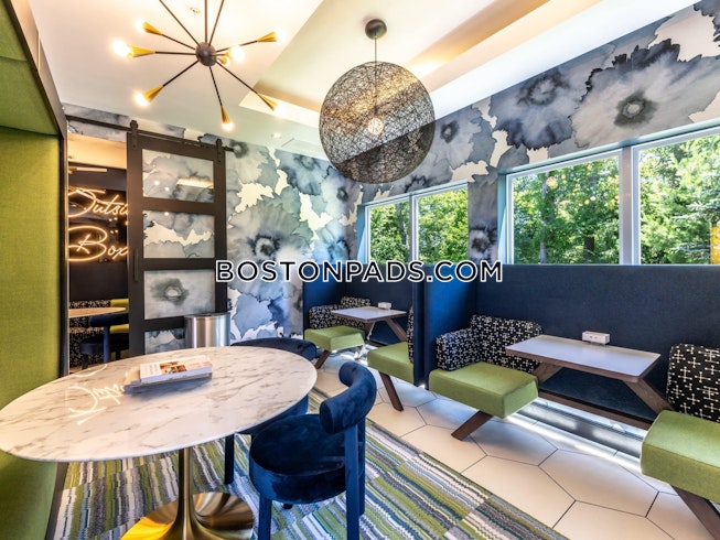 Marlborough - $2,925+ /mo