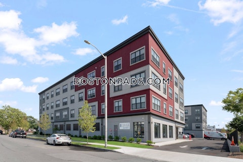 Blossom St. Lynn photo 17