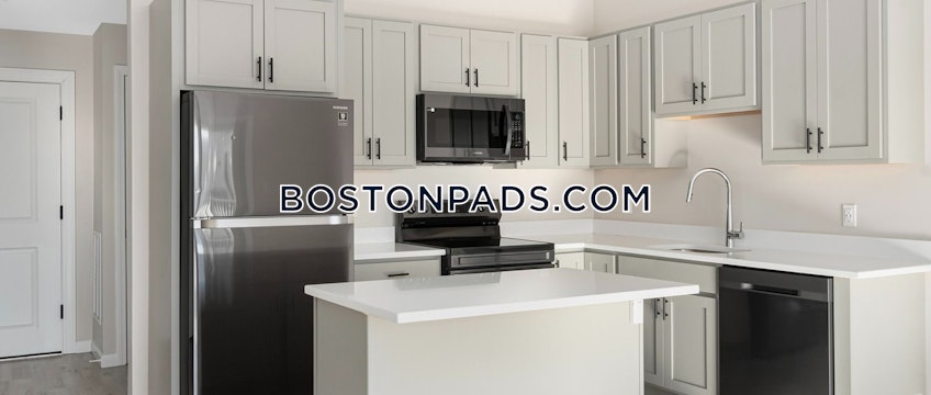 Lynn - $2,670+ /month