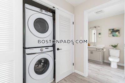 Lynn 1 bedroom 1 baths Luxury in LYNN - $2,360 No Fee